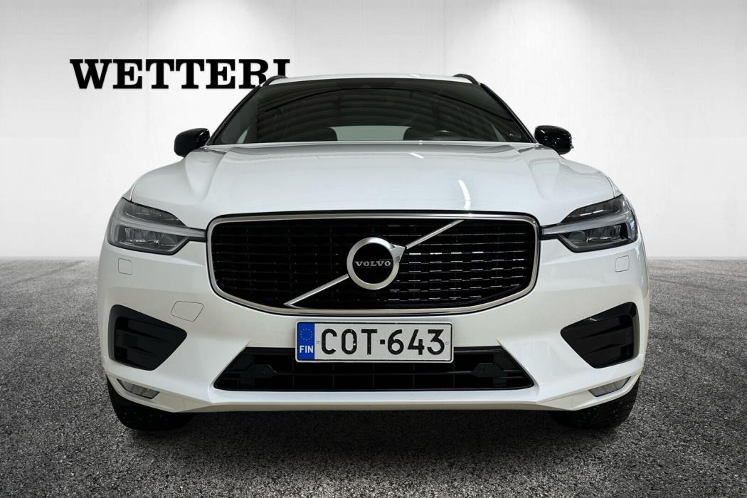 VOLVO XC60 2020