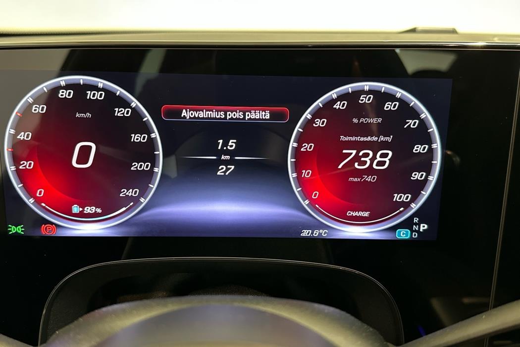 MERCEDES-BENZ CLA 2025