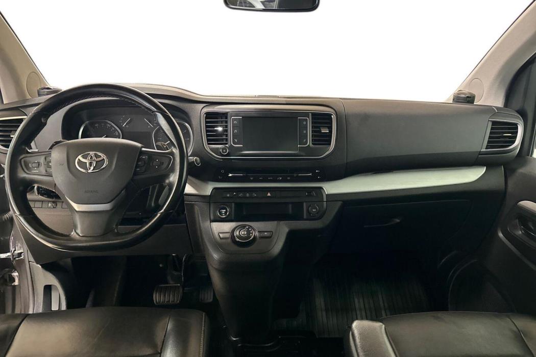 TOYOTA Proace Verso 2018