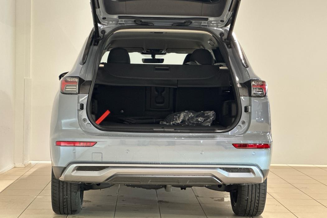 MITSUBISHI Outlander 2025