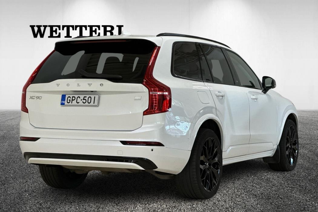 VOLVO XC90 2023