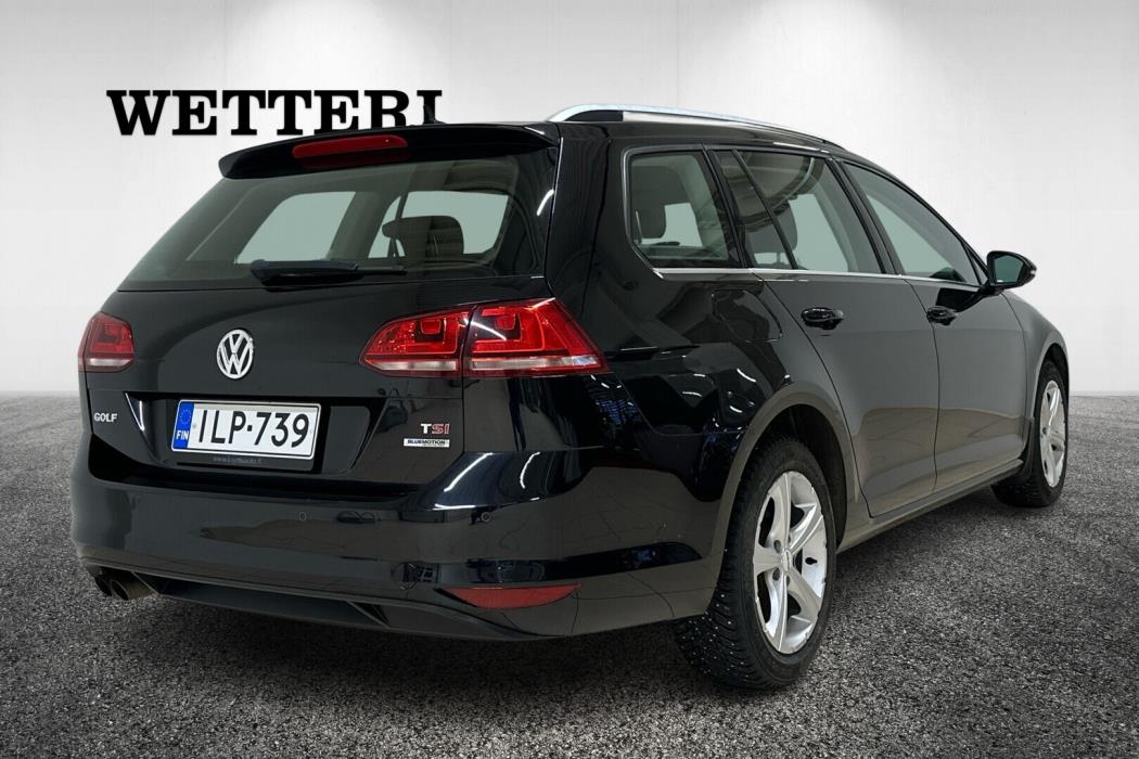 VOLKSWAGEN Golf 2014