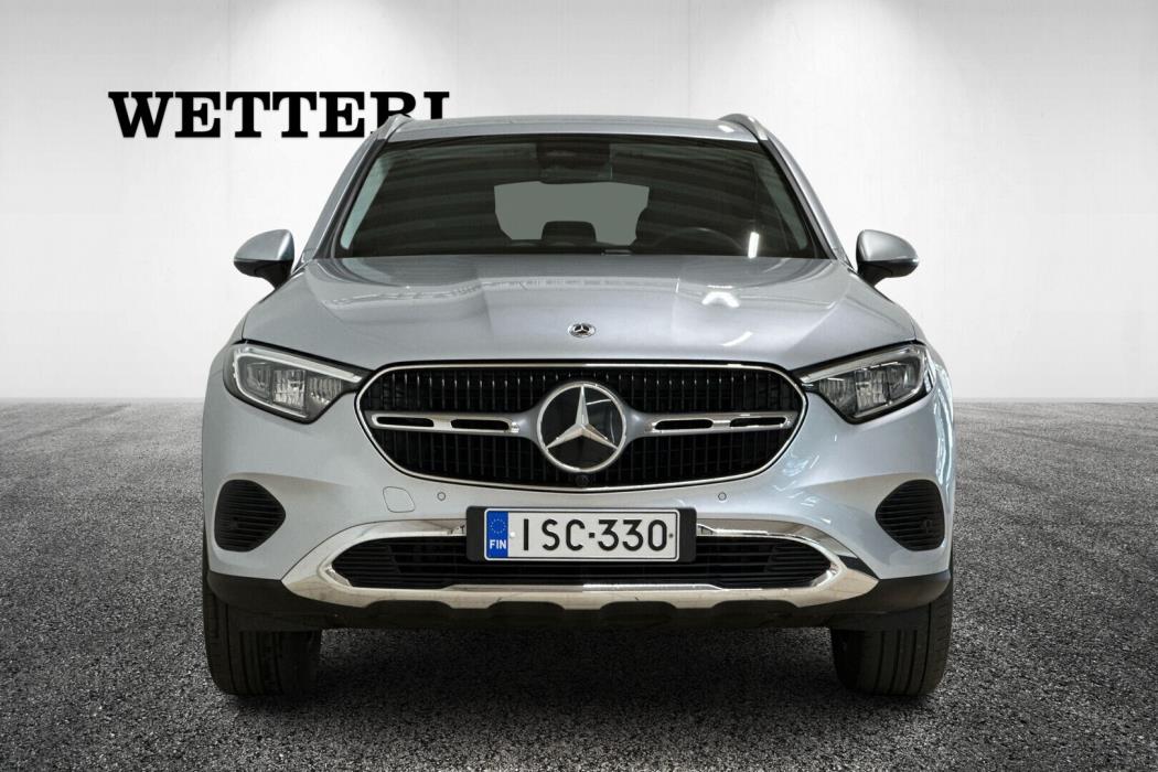 MERCEDES-BENZ GLC 2025