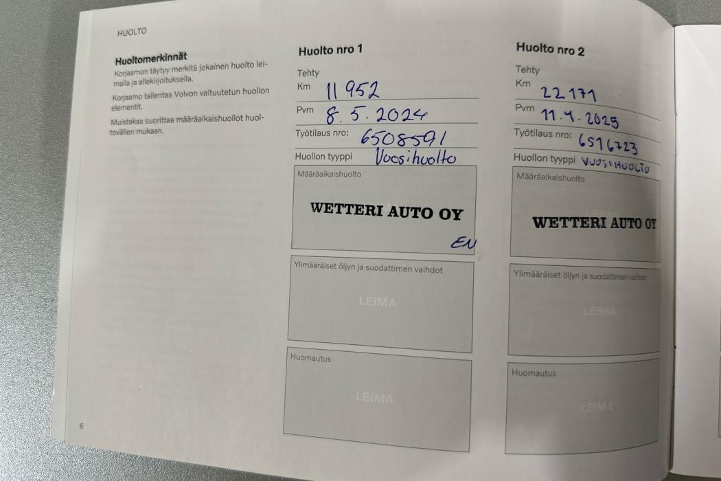 VOLVO XC60 2023