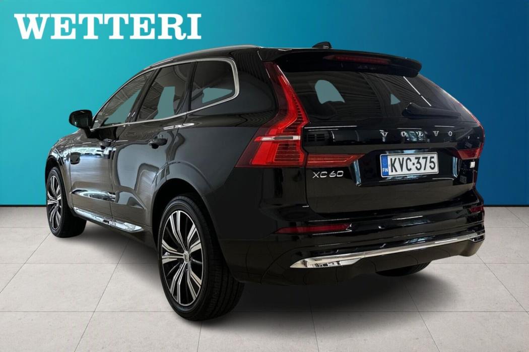 VOLVO XC60 2023