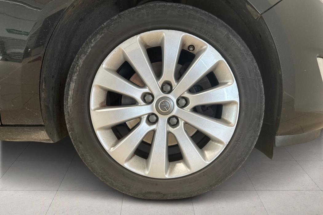 OPEL Astra 2015