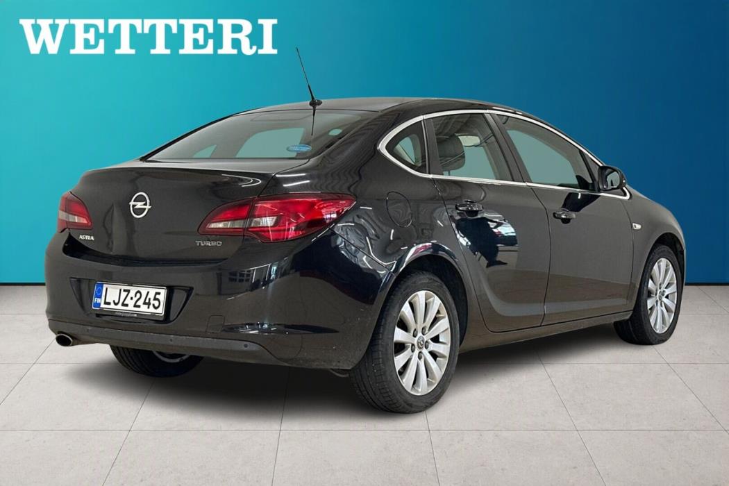OPEL Astra 2015