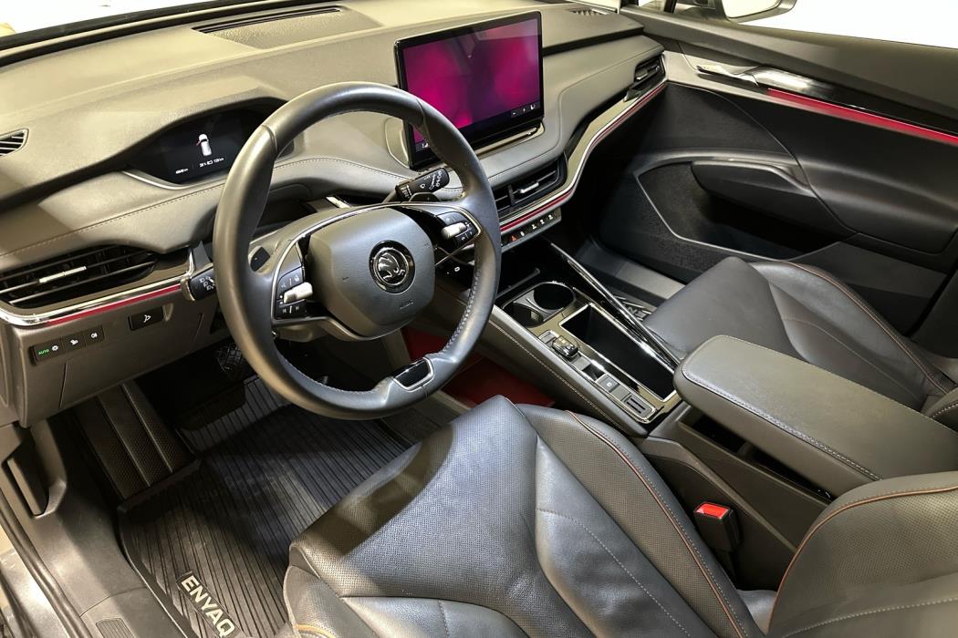 SKODA Enyaq 2024