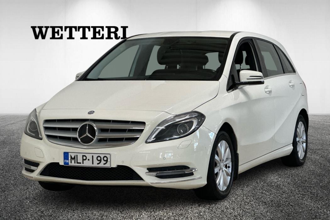 MERCEDES-BENZ B 2013