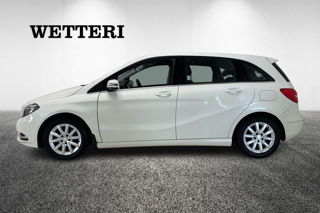 MERCEDES-BENZ B 2013