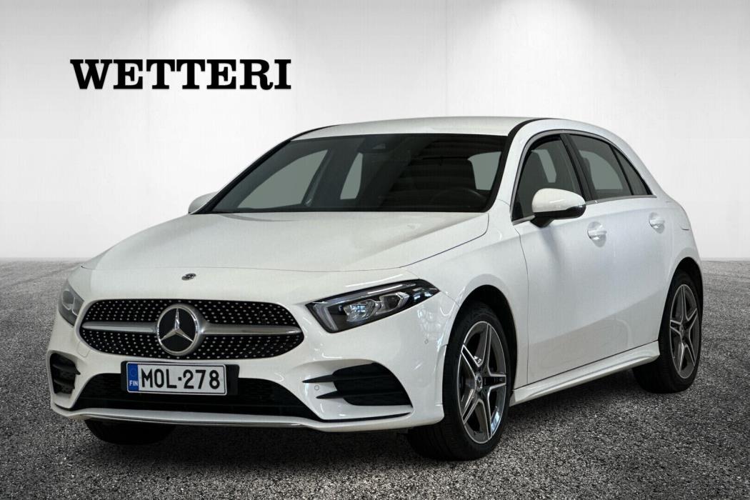 MERCEDES-BENZ A 2023