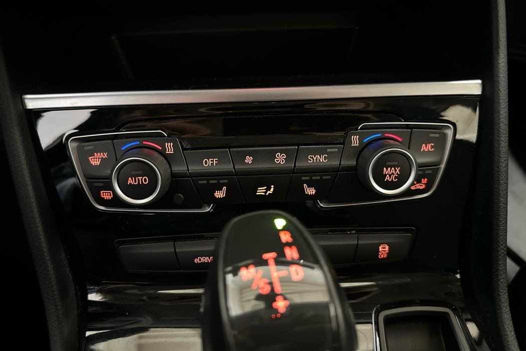 BMW 225 2017