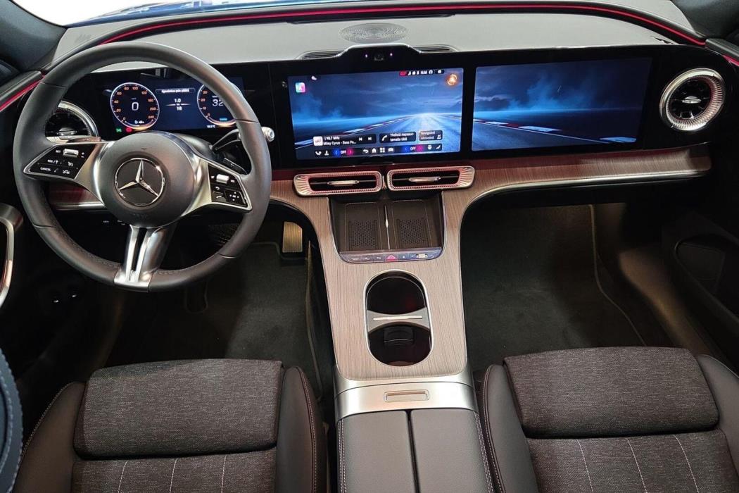 MERCEDES-BENZ C 2026