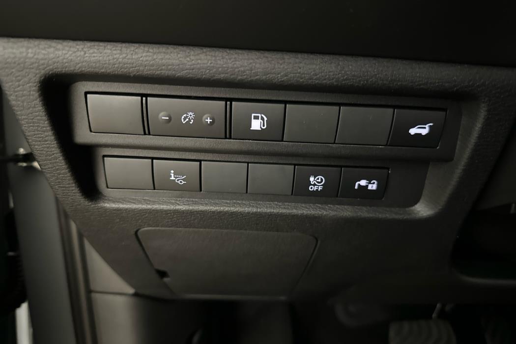 MITSUBISHI Outlander 2025