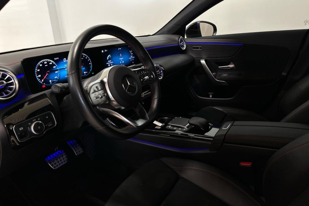 MERCEDES-BENZ CLA 2020