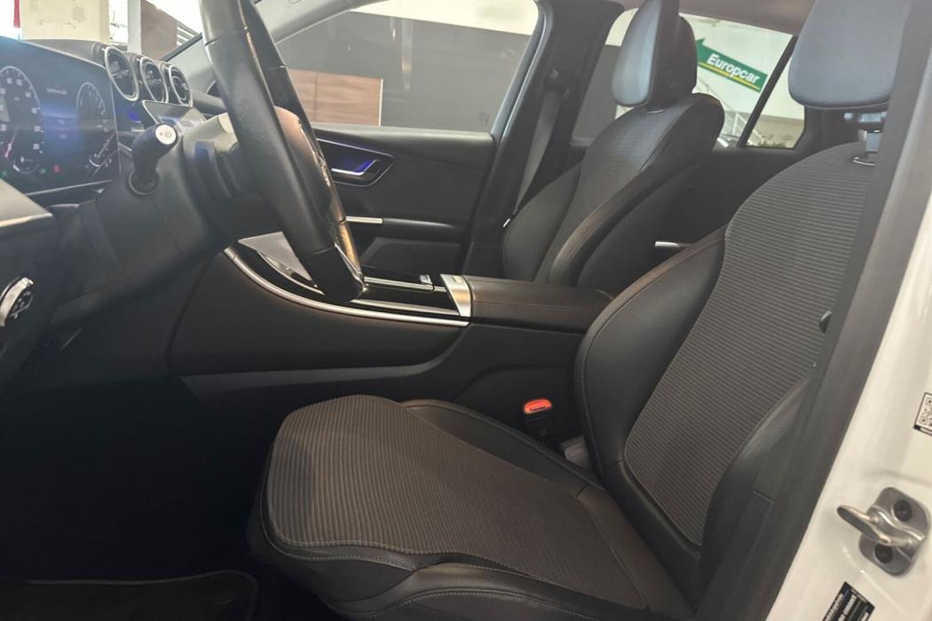 MERCEDES-BENZ GLC 2024