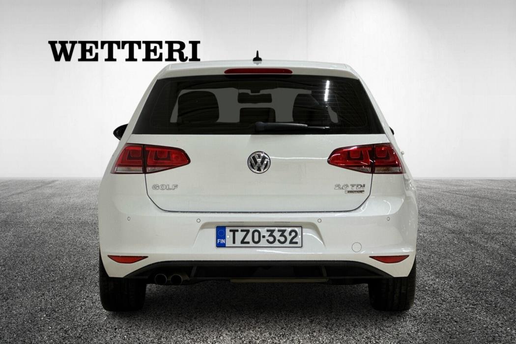 VOLKSWAGEN Golf 2014