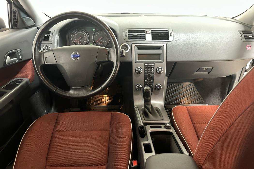VOLVO C30 2008
