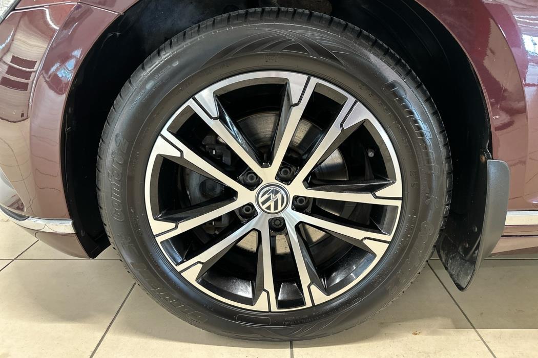 VOLKSWAGEN Passat 2015