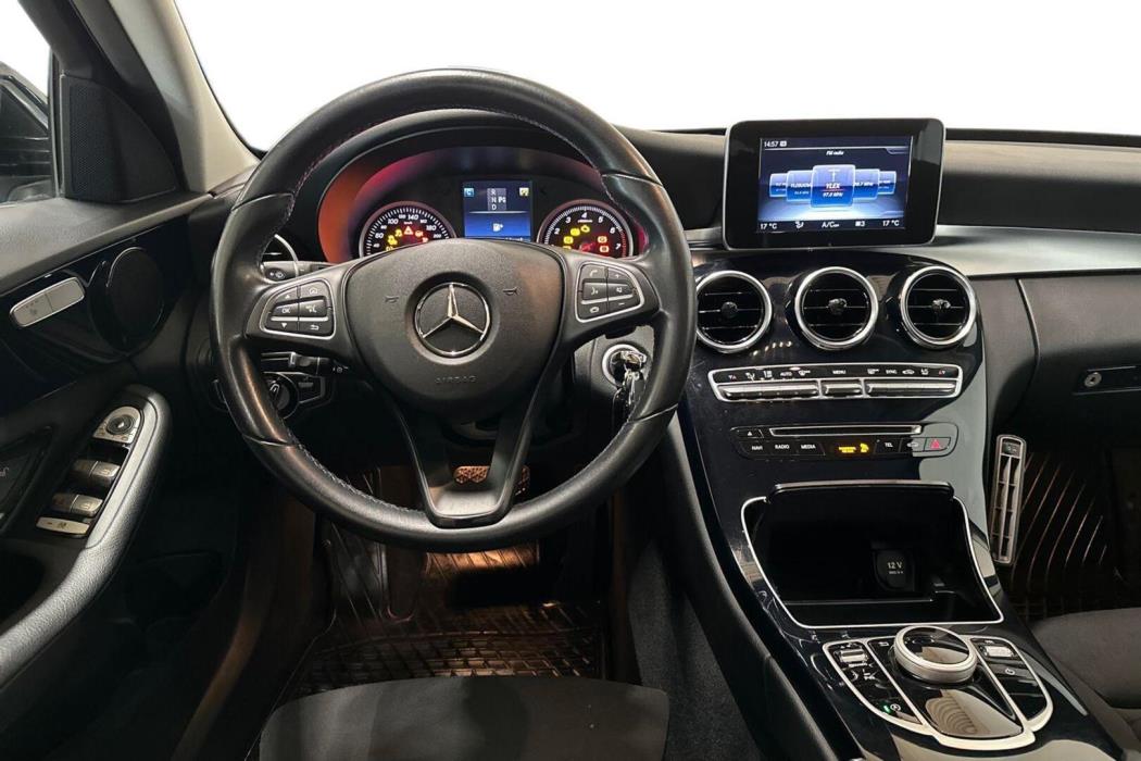 MERCEDES-BENZ C 2016