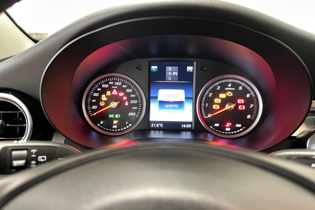 MERCEDES-BENZ C 2016