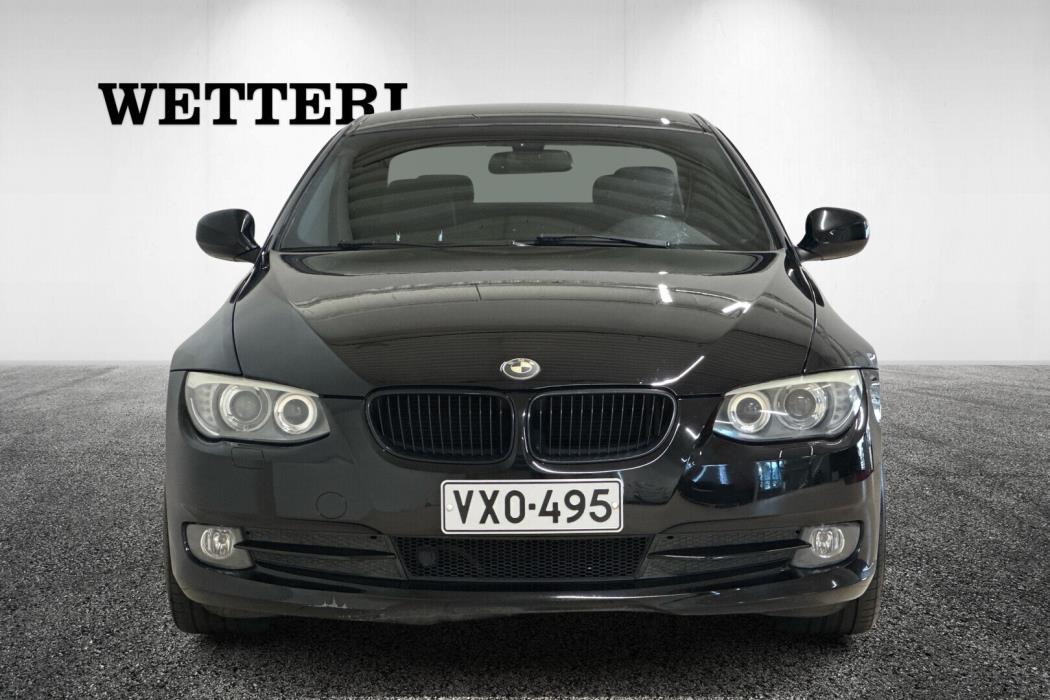 BMW 318 2010