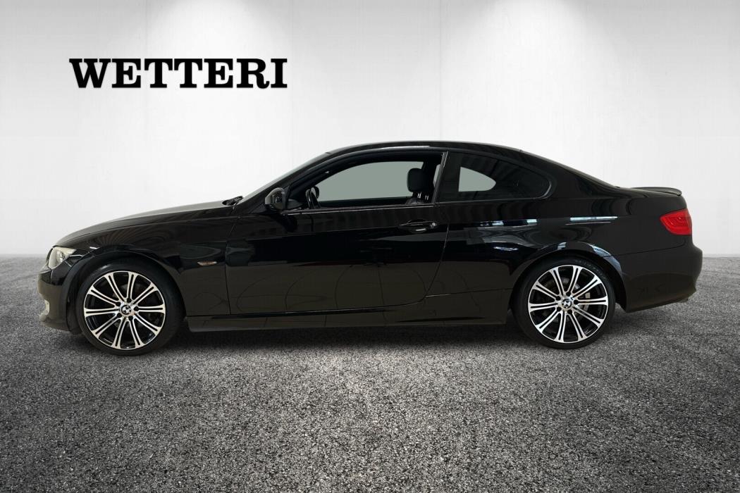 BMW 318 2010