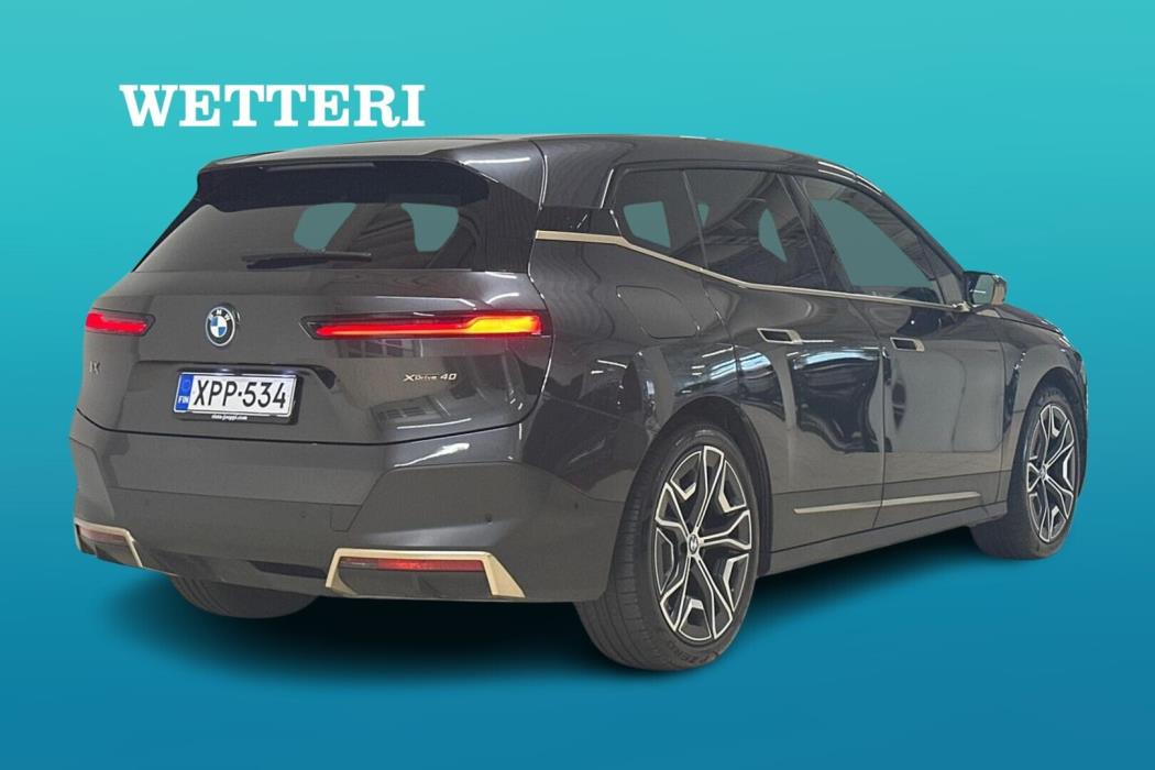 BMW iX 2022