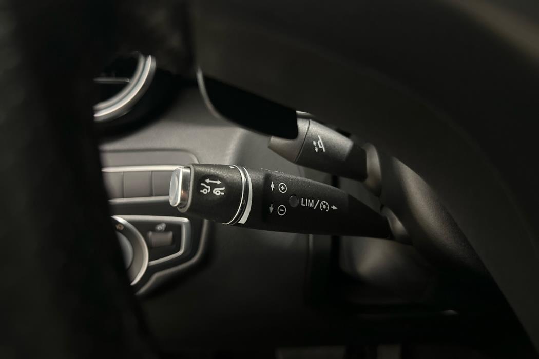 MERCEDES-BENZ GLC 2018