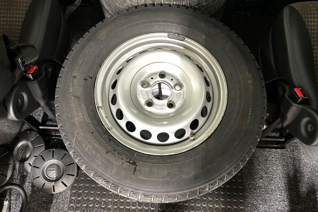 VOLKSWAGEN Crafter 2020