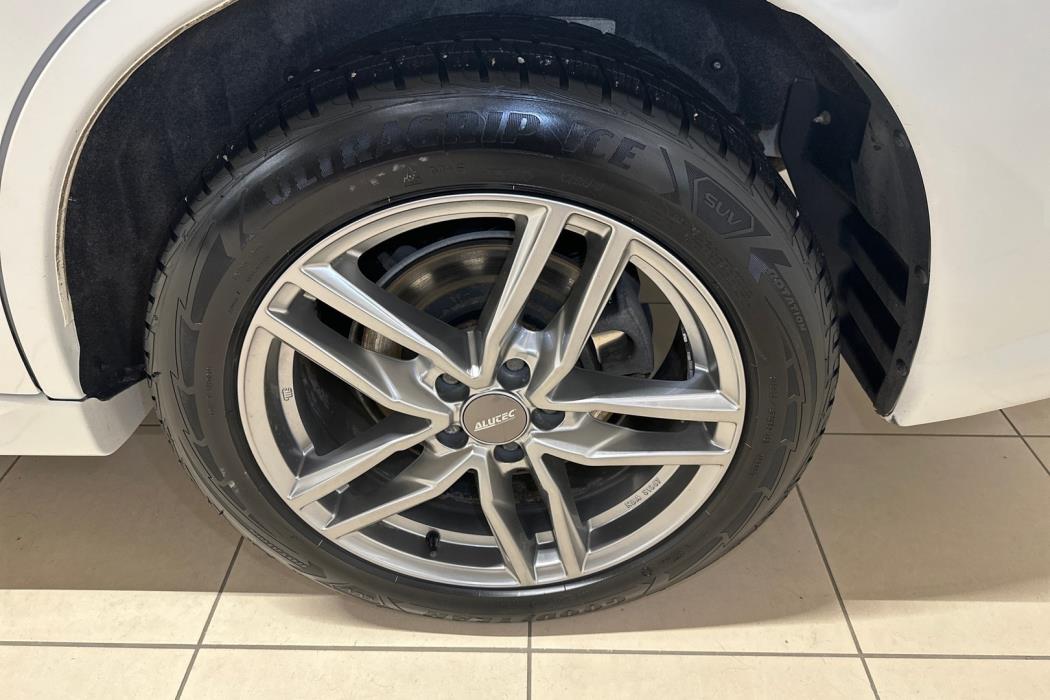 MITSUBISHI Outlander PHEV 2020