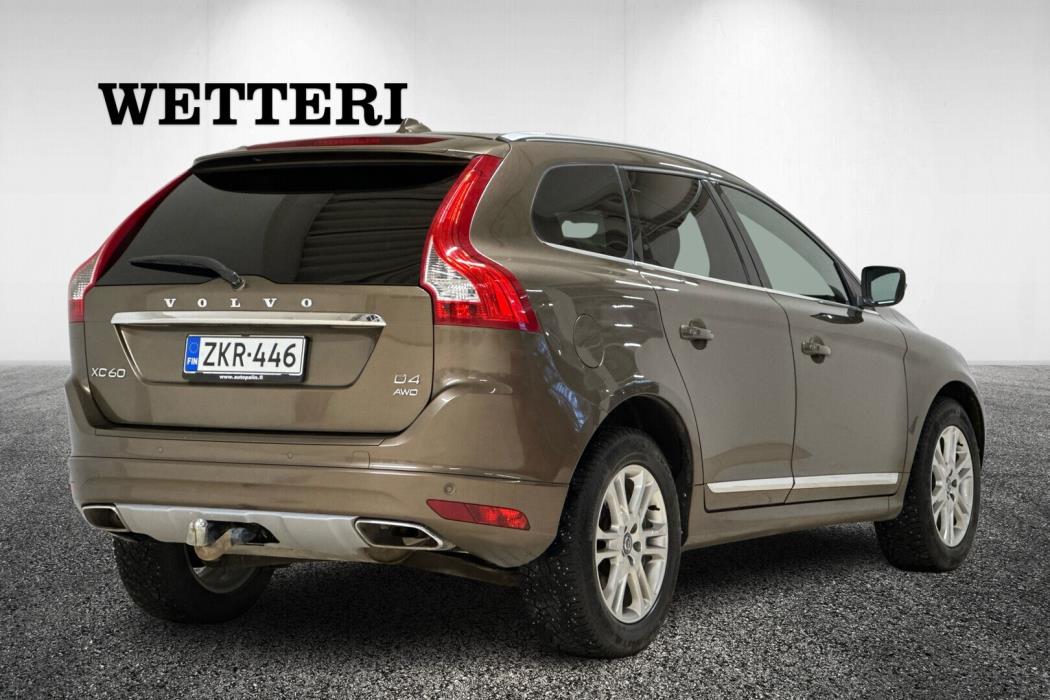 VOLVO XC60 2015