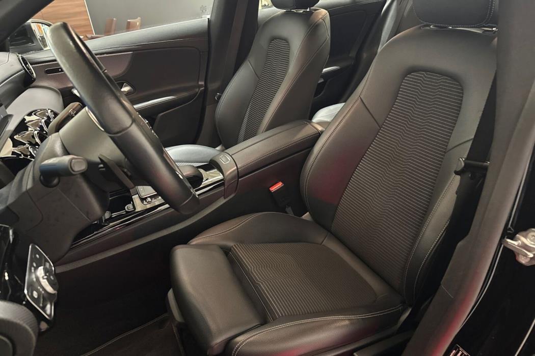 MERCEDES-BENZ CLA 2022