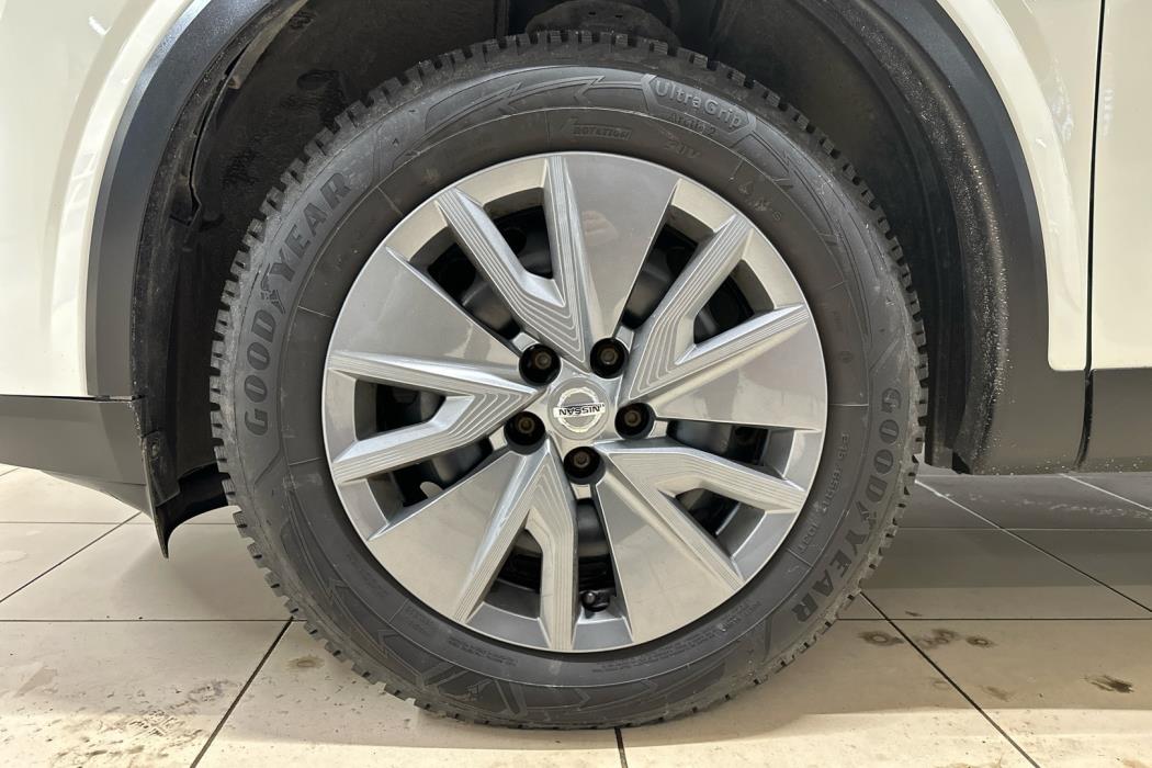NISSAN Qashqai 2022