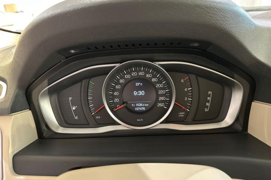 VOLVO S80 2015