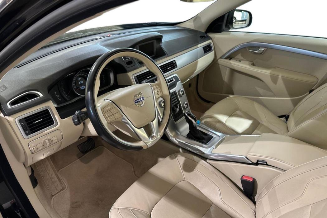 VOLVO S80 2015