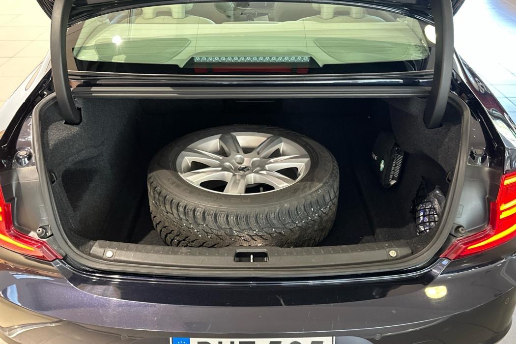 VOLVO S90 2017