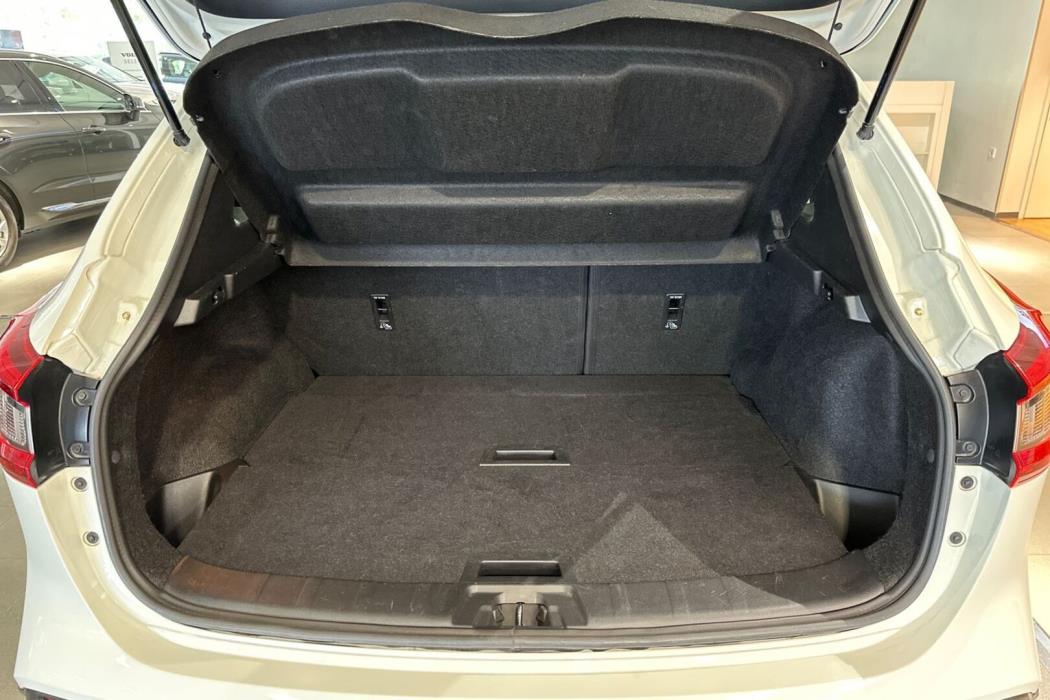 NISSAN Qashqai 2019