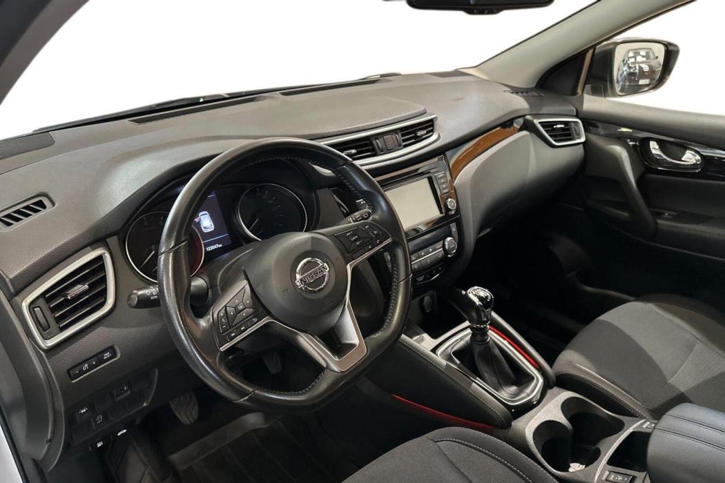 NISSAN Qashqai 2019