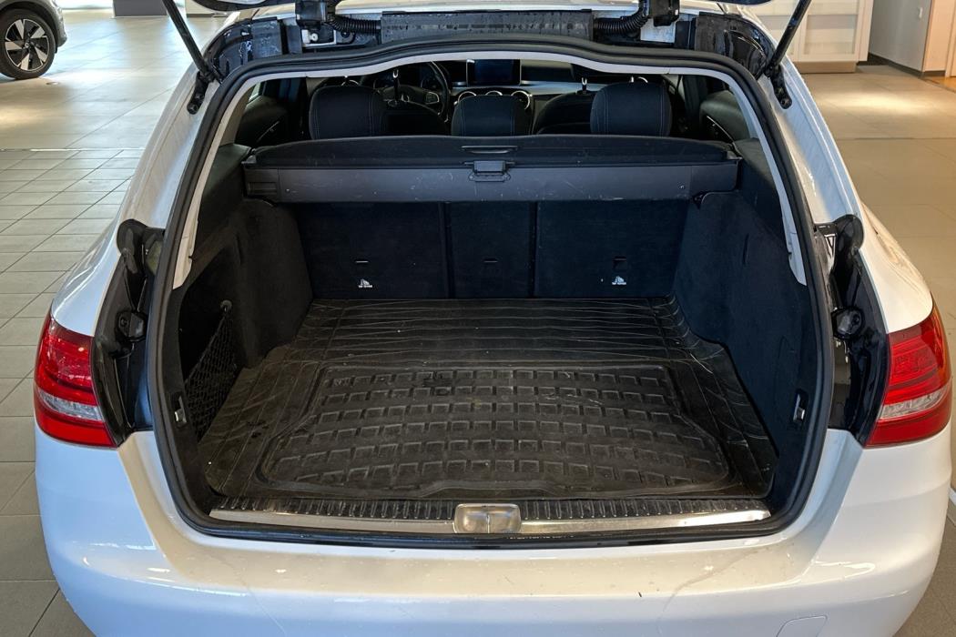 MERCEDES-BENZ C 2018