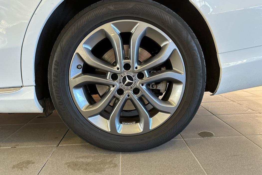 MERCEDES-BENZ C 2018