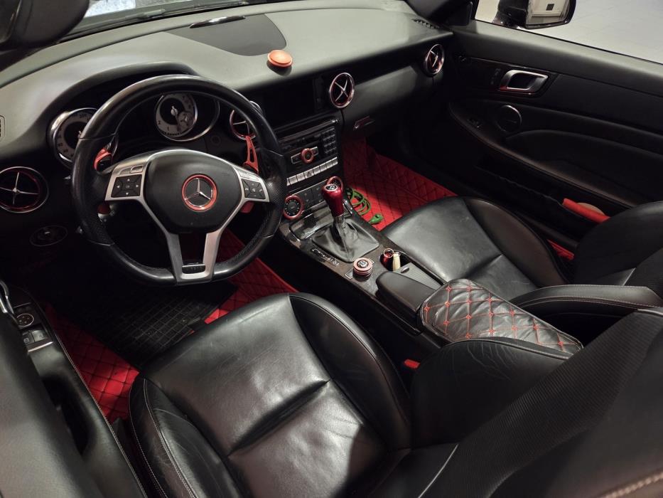 MERCEDES-BENZ SLK 2012