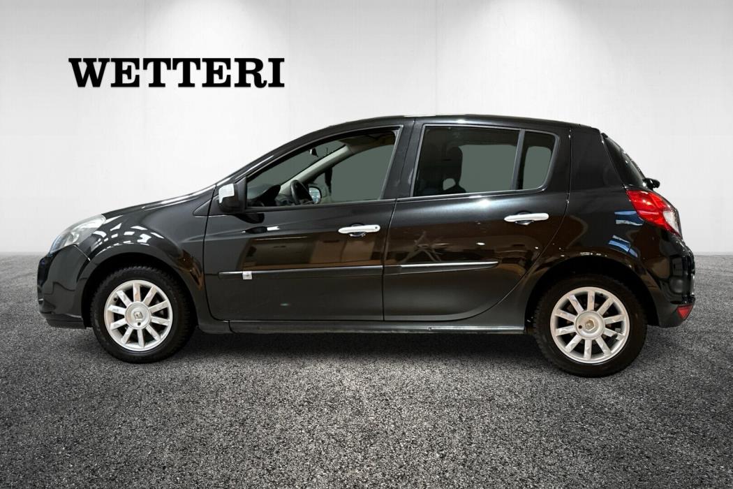 RENAULT Clio III 2010
