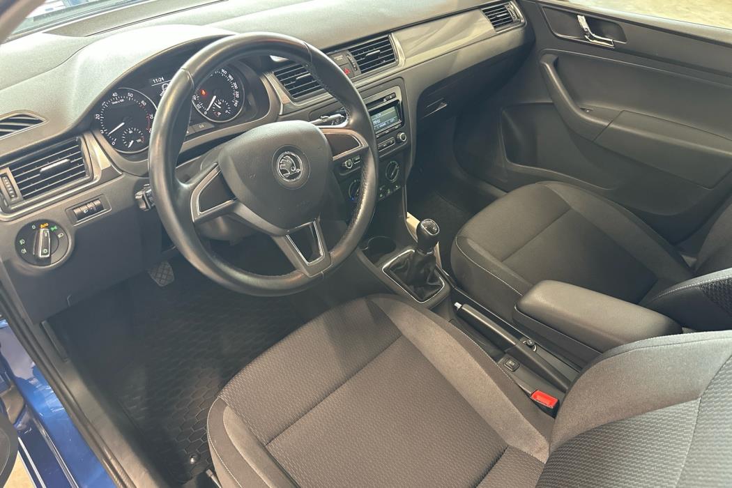 SKODA Rapid 2015