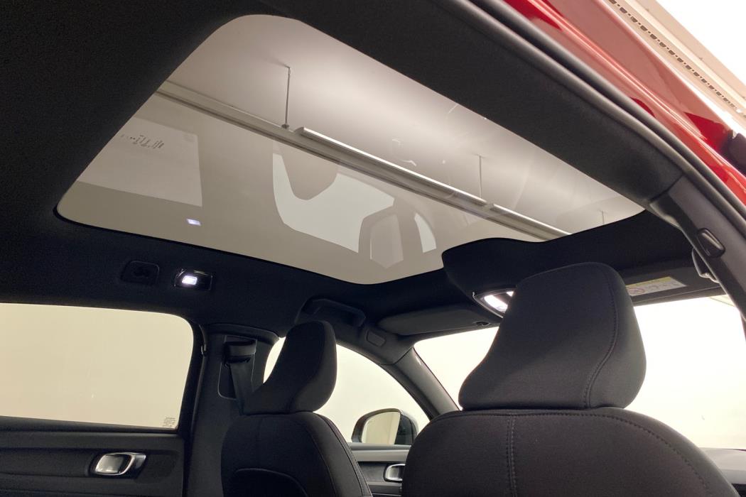 VOLVO C40 2024