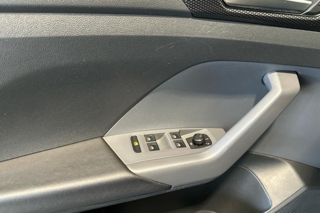VOLKSWAGEN T-Cross 2021