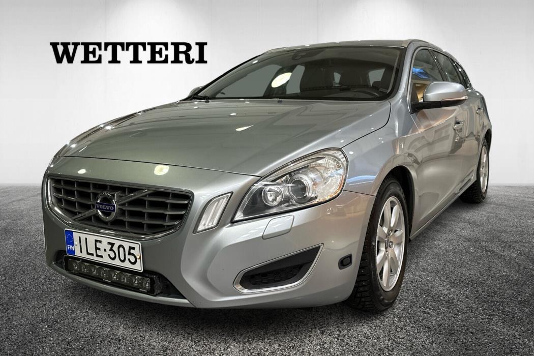 VOLVO V60 2013
