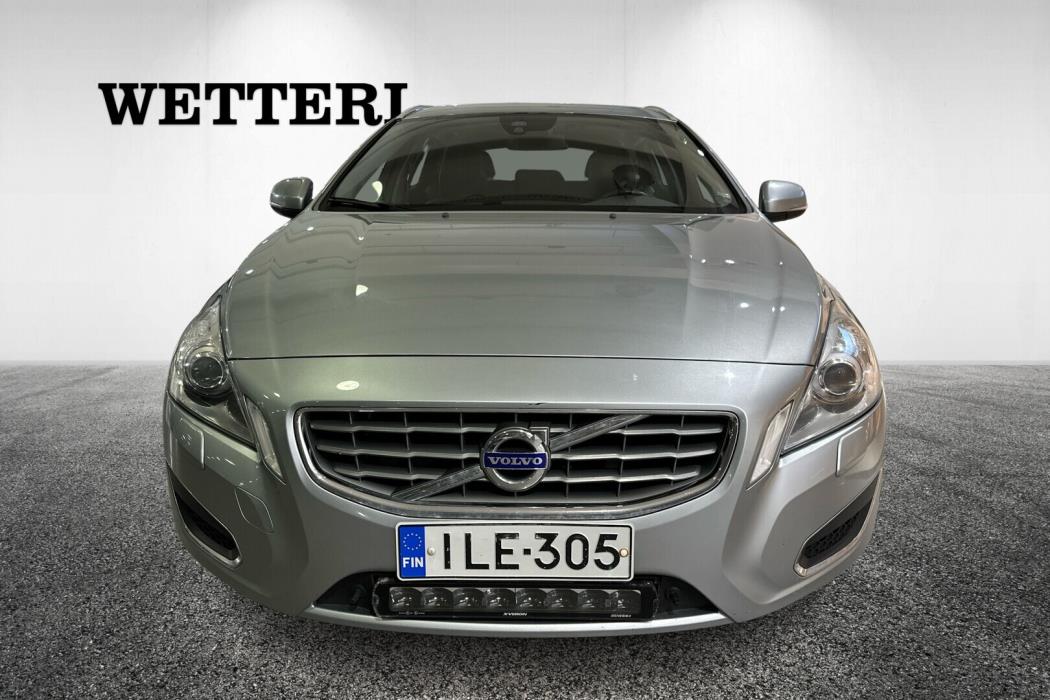 VOLVO V60 2013