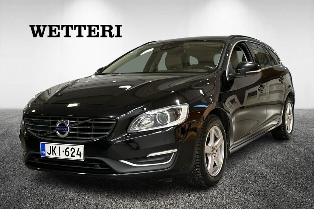 VOLVO V60 2016