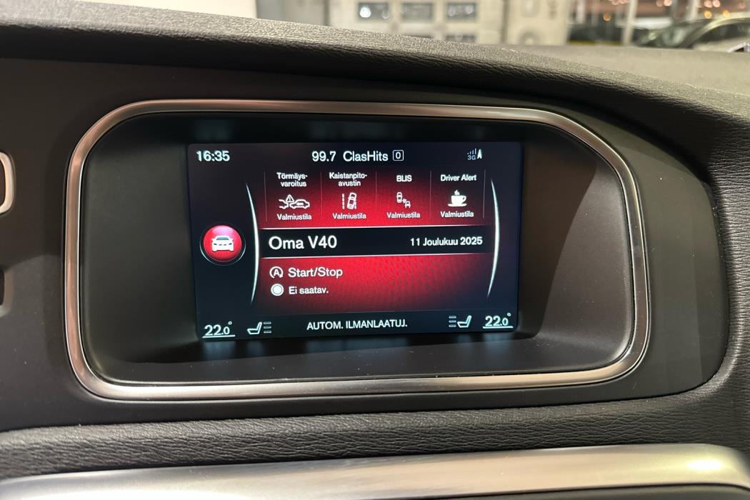 VOLVO V40 Cross Country 2017